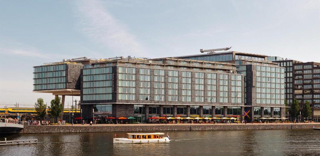 DoubleTree by Hilton Amsterdam Centraal Station